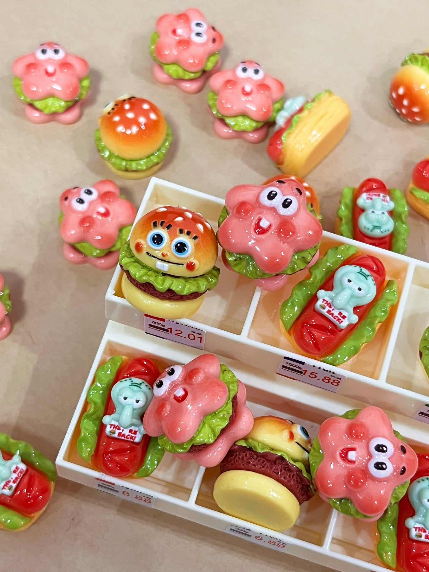 SpongeBob-Themed Food Charms - WOWO STUDIO